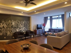 Fahrenheit Suites Condo Bukit Bintang KL 2R by Roseline